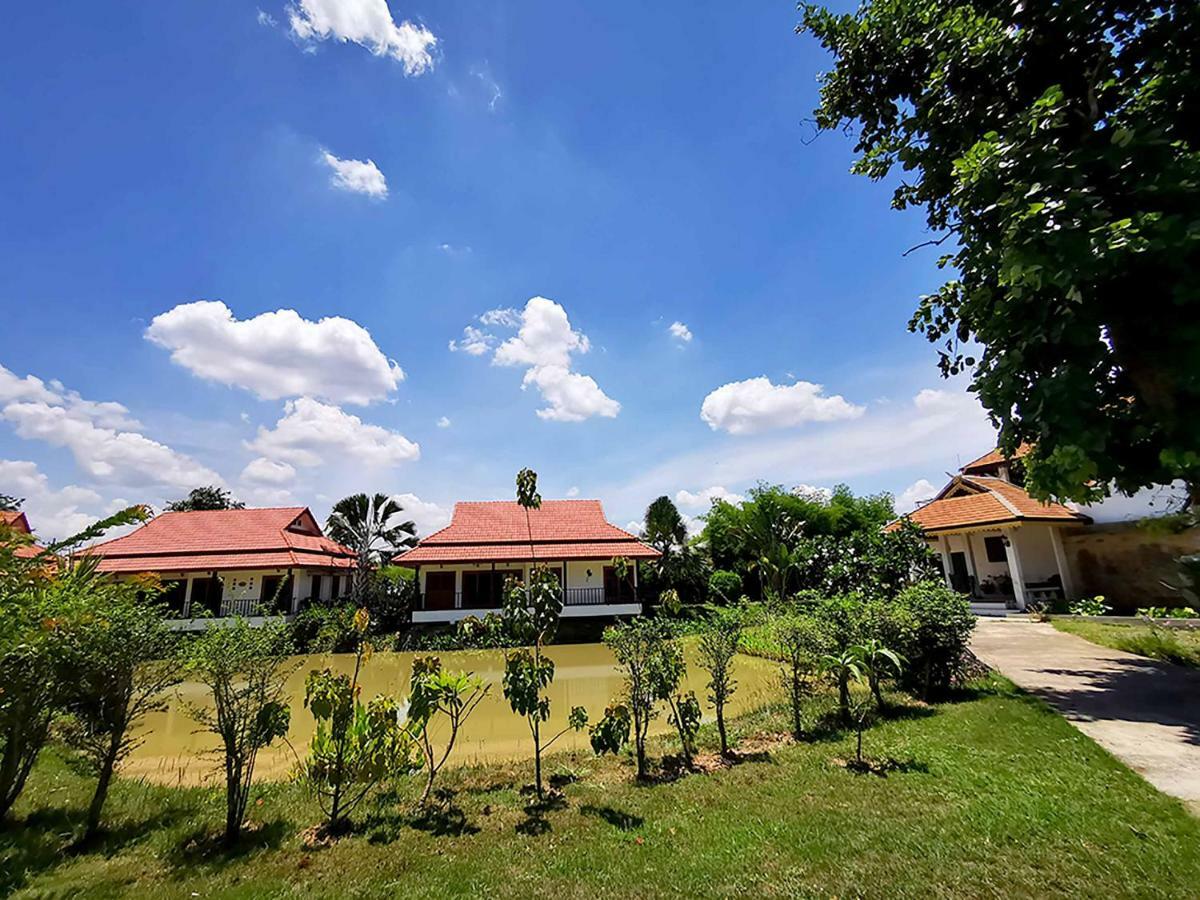 Jasmine Hills Lodge Doi Saket Ngoại thất bức ảnh