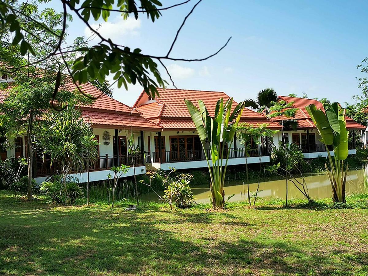 Jasmine Hills Lodge Doi Saket Ngoại thất bức ảnh